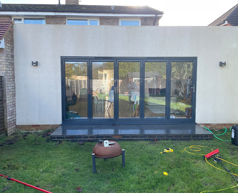 logo of Ultra 5 highlighting modern design and technology